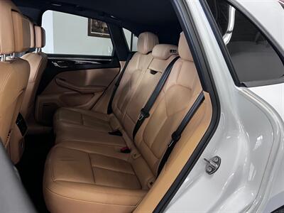 2017 Porsche Macan   - Photo 33 - Grand Rapids, MI 49548