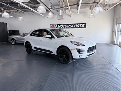 2017 Porsche Macan SUV