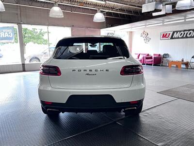 2017 Porsche Macan   - Photo 7 - Grand Rapids, MI 49548