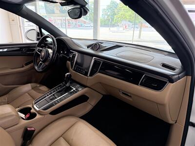 2017 Porsche Macan   - Photo 29 - Grand Rapids, MI 49548