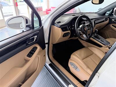 2017 Porsche Macan   - Photo 13 - Grand Rapids, MI 49548