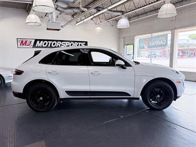 2017 Porsche Macan   - Photo 10 - Grand Rapids, MI 49548