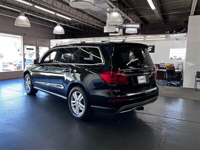 2013 Mercedes-Benz GL 450 4MATIC   - Photo 9 - Grand Rapids, MI 49548