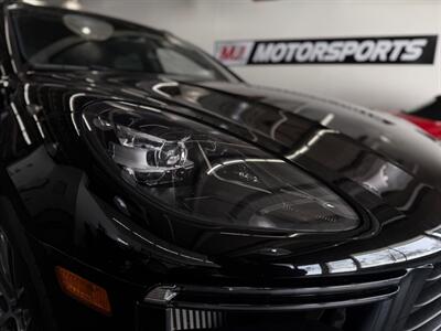 2020 Porsche Macan Turbo   - Photo 23 - Grand Rapids, MI 49548