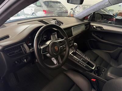 2020 Porsche Macan Turbo   - Photo 31 - Grand Rapids, MI 49548