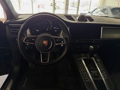2020 Porsche Macan Turbo   - Photo 35 - Grand Rapids, MI 49548