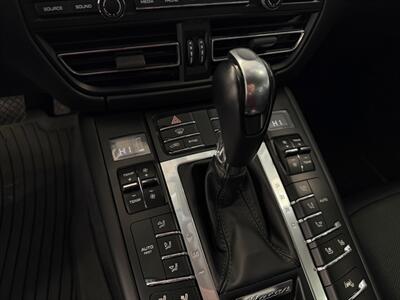 2020 Porsche Macan Turbo   - Photo 51 - Grand Rapids, MI 49548
