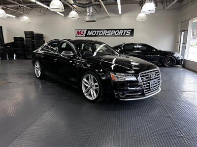2014 Audi S8 4.0T quattro   - Photo 2 - Grand Rapids, MI 49548