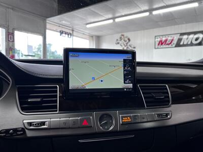 2014 Audi S8 4.0T quattro   - Photo 22 - Grand Rapids, MI 49548