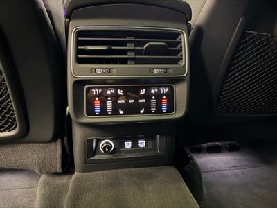 2020 Audi Q8 quattro Premium Plus 55 T   - Photo 59 - Grand Rapids, MI 49548