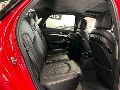 2017 Audi S8 plus 4.0T quattro   - Photo 54 - Grand Rapids, MI 49548