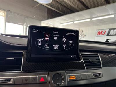2017 Audi S8 plus 4.0T quattro   - Photo 40 - Grand Rapids, MI 49548
