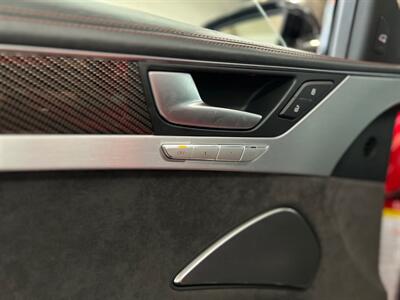 2017 Audi S8 plus 4.0T quattro   - Photo 23 - Grand Rapids, MI 49548