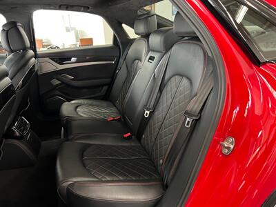2017 Audi S8 plus 4.0T quattro   - Photo 57 - Grand Rapids, MI 49548