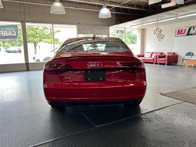 2017 Audi S8 plus 4.0T quattro   - Photo 7 - Grand Rapids, MI 49548