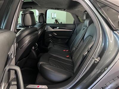 2016 Audi S8 plus 4.0T quattro   - Photo 52 - Grand Rapids, MI 49548
