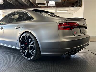 2016 Audi S8 plus 4.0T quattro   - Photo 6 - Grand Rapids, MI 49548