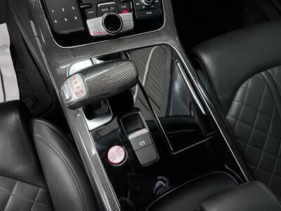 2016 Audi S8 plus 4.0T quattro   - Photo 39 - Grand Rapids, MI 49548