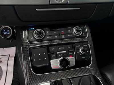 2016 Audi S8 plus 4.0T quattro   - Photo 38 - Grand Rapids, MI 49548