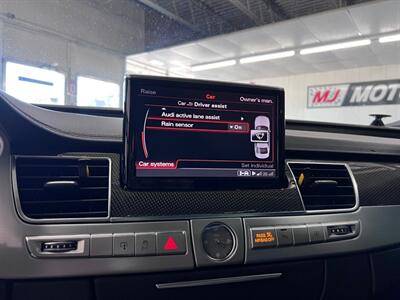 2016 Audi S8 plus 4.0T quattro   - Photo 34 - Grand Rapids, MI 49548