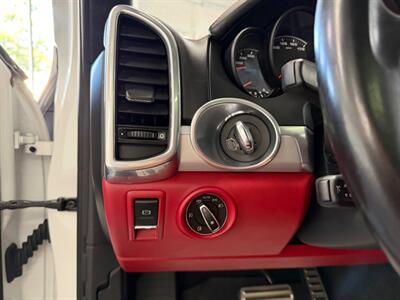 2016 Porsche Cayenne GTS   - Photo 26 - Grand Rapids, MI 49548
