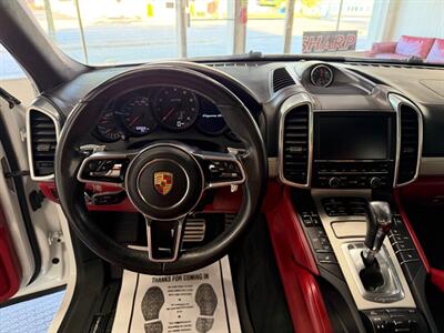 2016 Porsche Cayenne GTS   - Photo 22 - Grand Rapids, MI 49548