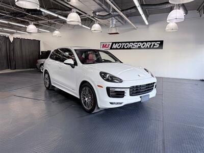 2016 Porsche Cayenne GTS   - Photo 14 - Grand Rapids, MI 49548