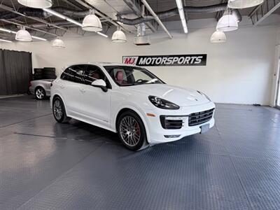 2016 Porsche Cayenne GTS   - Photo 1 - Grand Rapids, MI 49548