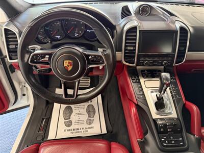 2016 Porsche Cayenne GTS   - Photo 21 - Grand Rapids, MI 49548