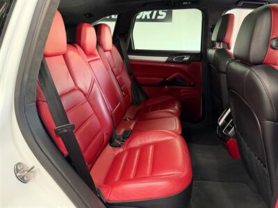 2016 Porsche Cayenne GTS   - Photo 44 - Grand Rapids, MI 49548