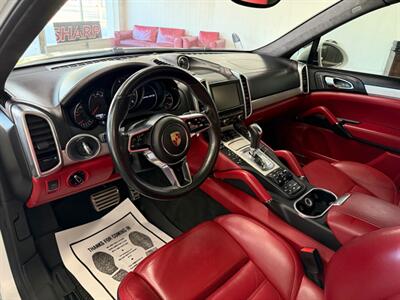2016 Porsche Cayenne GTS   - Photo 18 - Grand Rapids, MI 49548