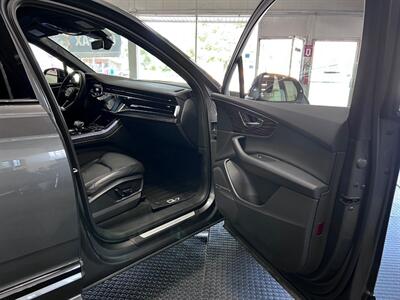 2020 Audi Q7 quattro Premium Plus 55 T   - Photo 47 - Grand Rapids, MI 49548