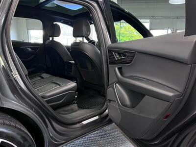 2020 Audi Q7 quattro Premium Plus 55 T   - Photo 52 - Grand Rapids, MI 49548