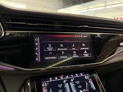 2019 Audi Q8 quattro Prestige 55 TFSI   - Photo 27 - Grand Rapids, MI 49548