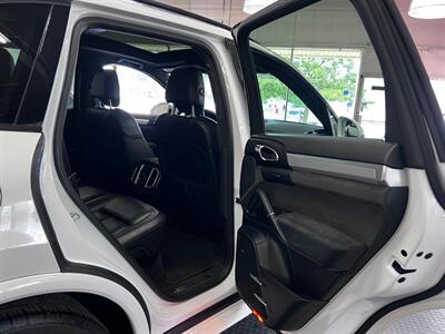 2016 Porsche Cayenne GTS   - Photo 63 - Grand Rapids, MI 49548