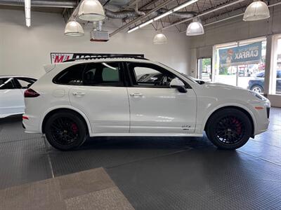 2016 Porsche Cayenne GTS   - Photo 22 - Grand Rapids, MI 49548