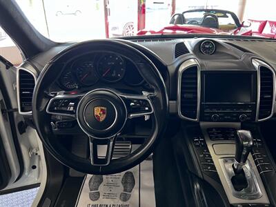 2016 Porsche Cayenne GTS   - Photo 36 - Grand Rapids, MI 49548