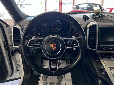 2016 Porsche Cayenne GTS   - Photo 37 - Grand Rapids, MI 49548