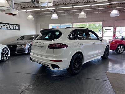 2016 Porsche Cayenne GTS   - Photo 19 - Grand Rapids, MI 49548