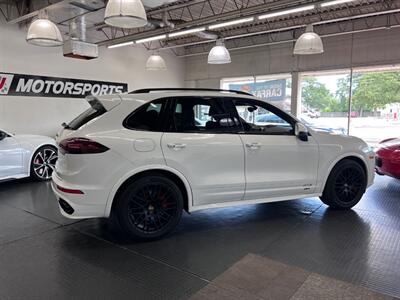 2016 Porsche Cayenne GTS   - Photo 21 - Grand Rapids, MI 49548