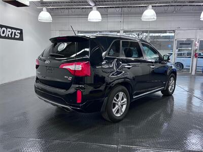 2014 Kia Sorento SX Limited   - Photo 7 - Grand Rapids, MI 49548