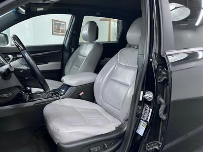 2014 Kia Sorento SX Limited   - Photo 17 - Grand Rapids, MI 49548