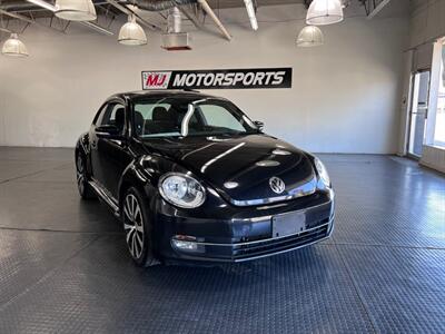 2012 Volkswagen Beetle Black Turbo PZEV   - Photo 2 - Grand Rapids, MI 49548