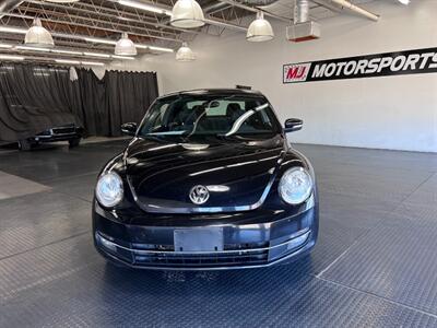 2012 Volkswagen Beetle Black Turbo PZEV   - Photo 4 - Grand Rapids, MI 49548