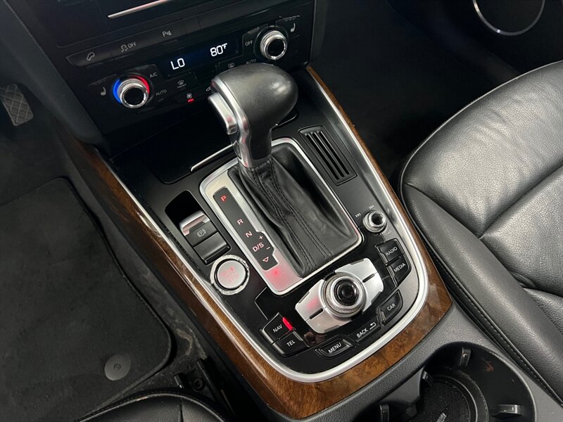 2015 Audi Q5 2.0T Premium Plus photo 23