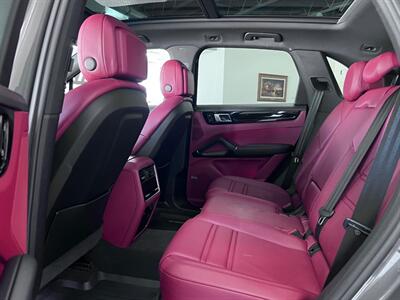 2019 Porsche Cayenne   - Photo 50 - Grand Rapids, MI 49548