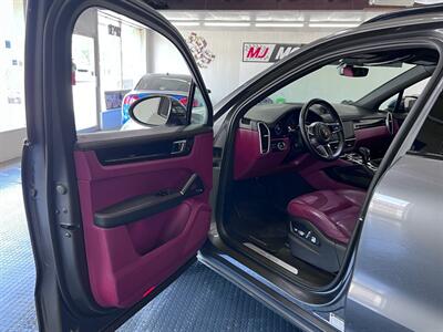 2019 Porsche Cayenne   - Photo 13 - Grand Rapids, MI 49548