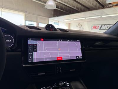 2019 Porsche Cayenne Turbo   - Photo 30 - Grand Rapids, MI 49548