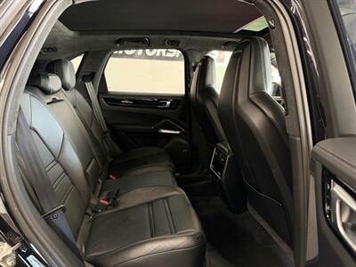 2019 Porsche Cayenne Turbo   - Photo 55 - Grand Rapids, MI 49548