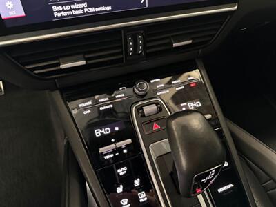 2019 Porsche Cayenne Turbo   - Photo 46 - Grand Rapids, MI 49548